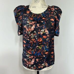 McGinn, Women’s size 8 short sleeve Blouse